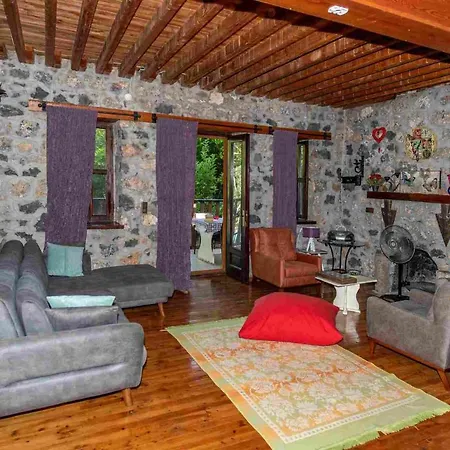 Villa 5 Star With 2 Bedrooms, 1028 *