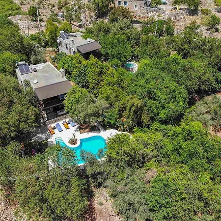 5 Star With 2 Bedrooms, 1028 Fethiye