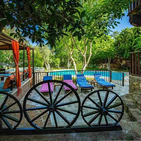 Villa 5 Star With 2 Bedrooms, 1028 *