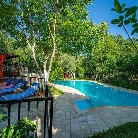 5 Star With 2 Bedrooms, 1028 Fethiye